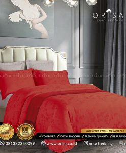 sprei mewah warna merah
